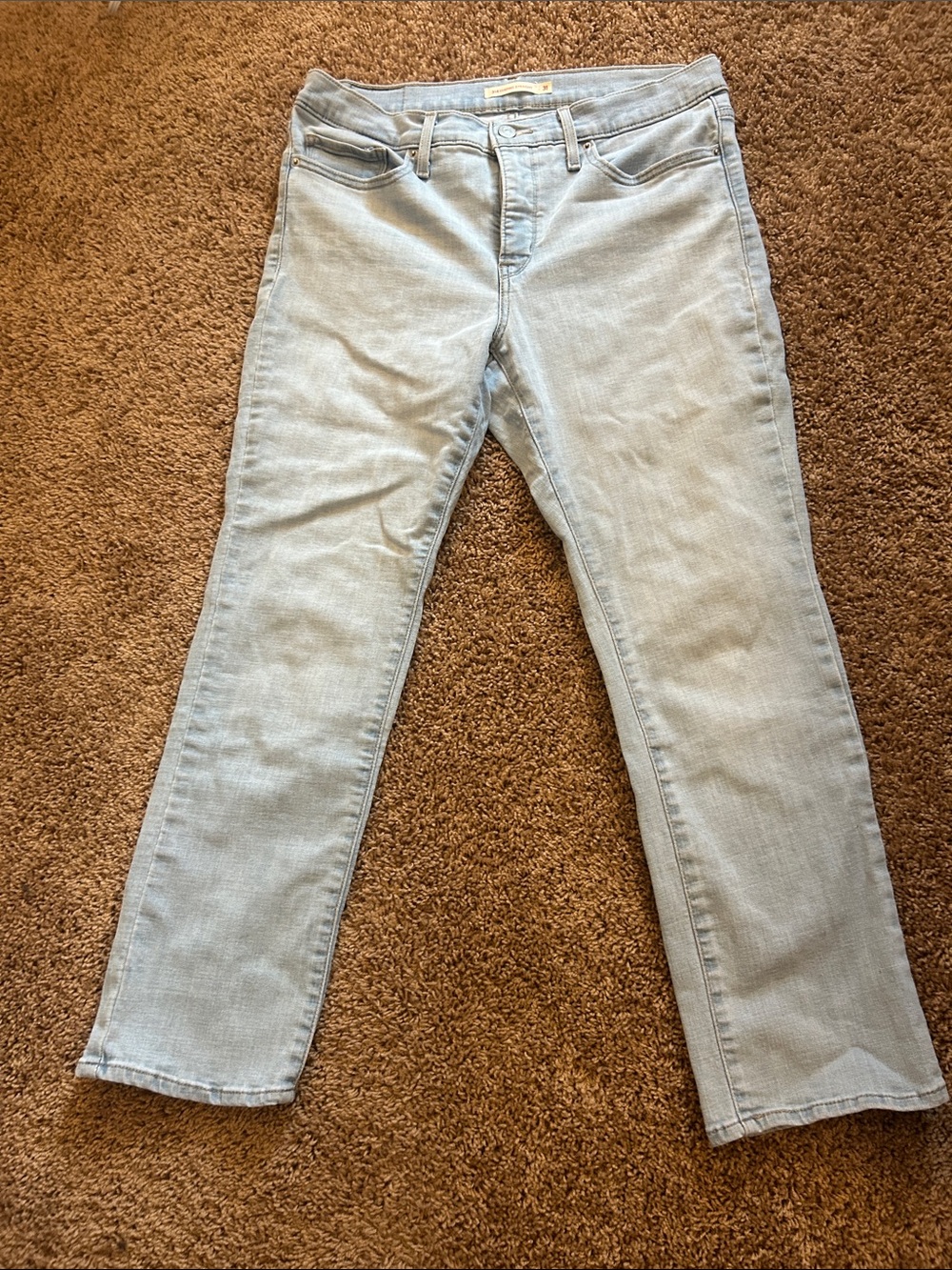 Levi's Women's Skinny Jeans in Light Blue Wash